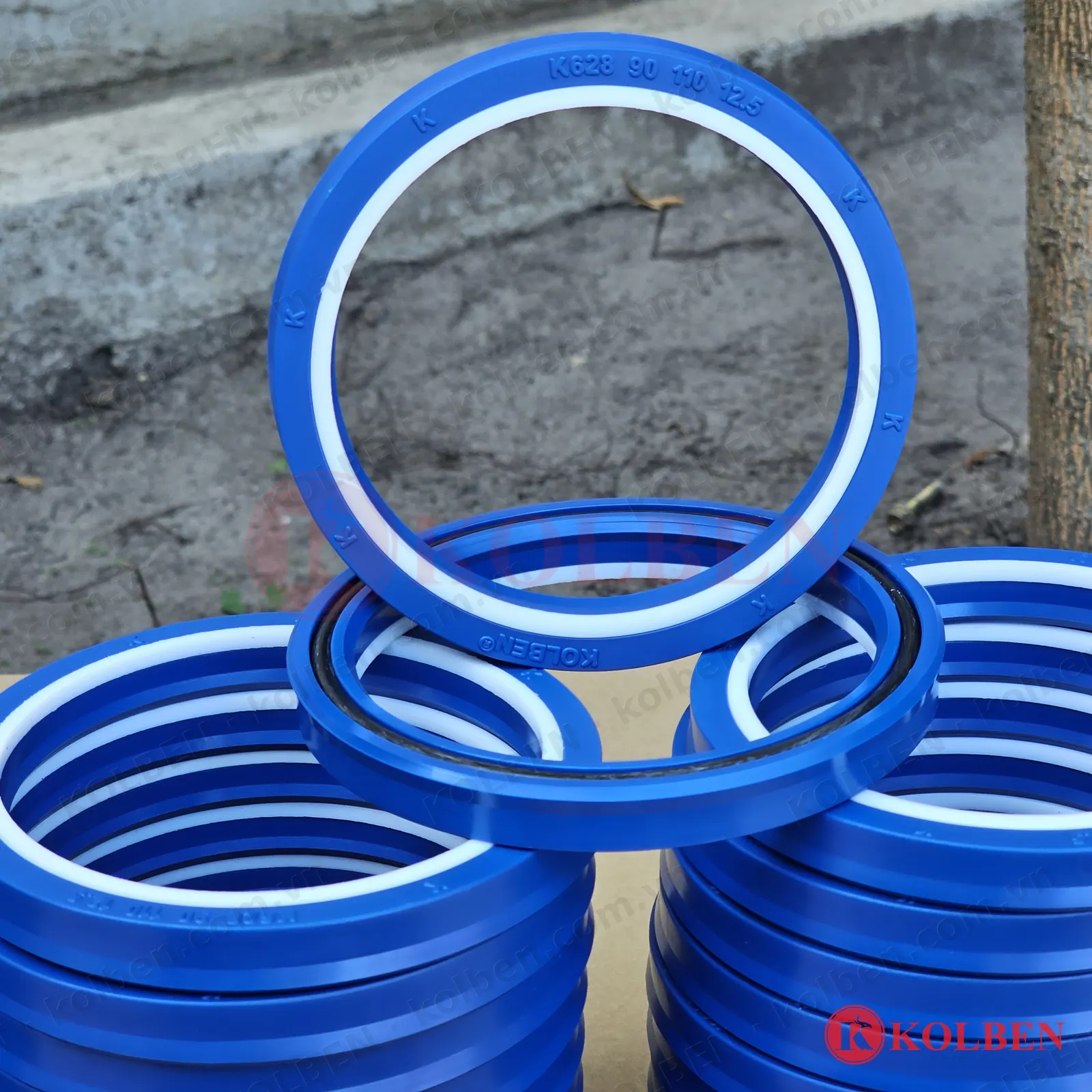 Phớt ty K628 thực tế
